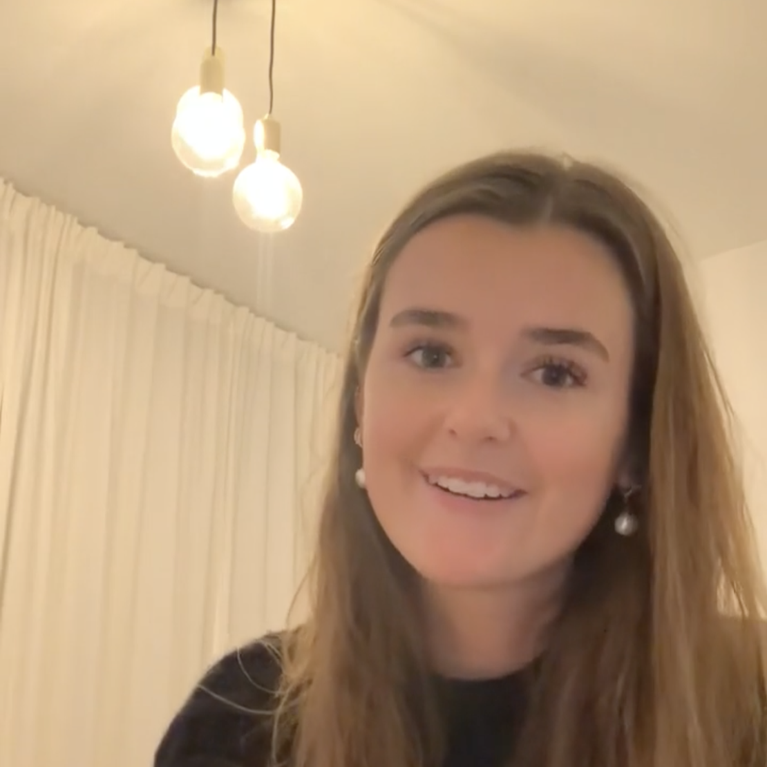 Billede af Caroline som blev student i 2020