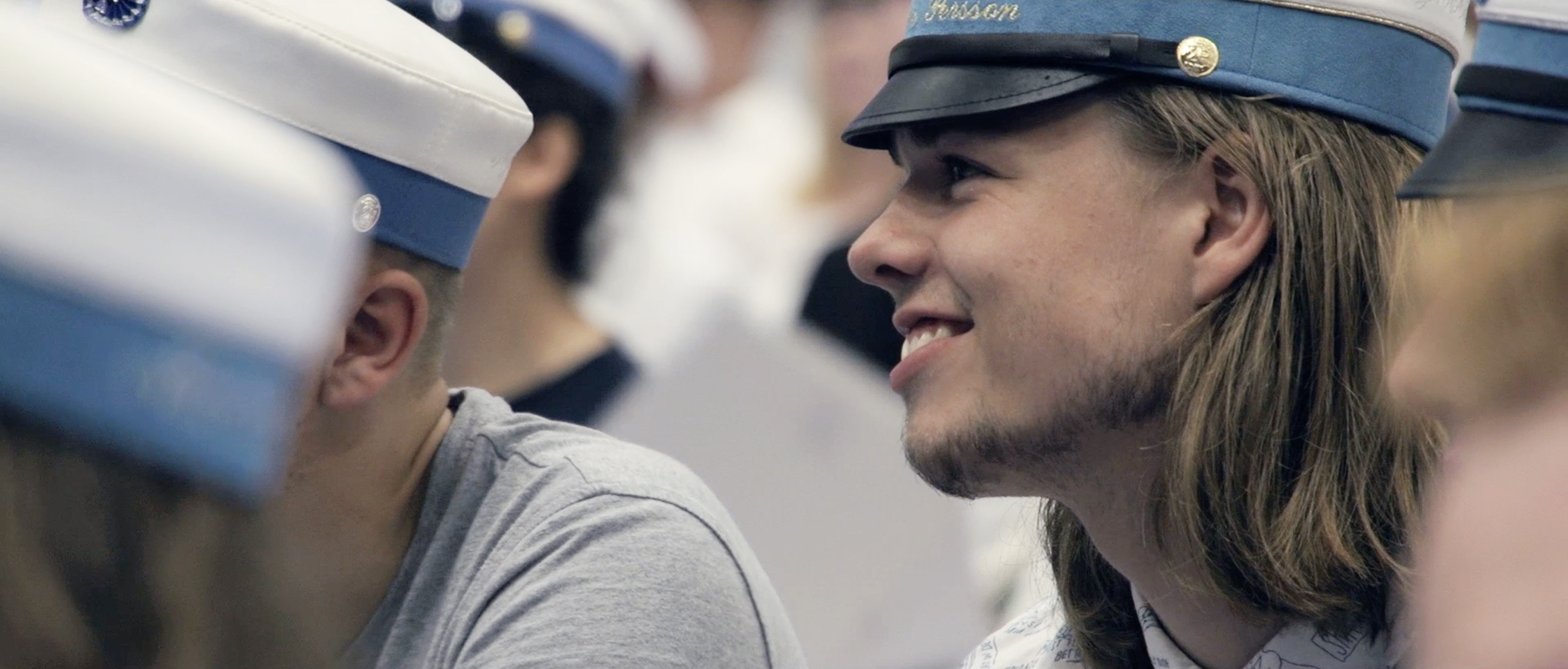 Glad HF student til dimission