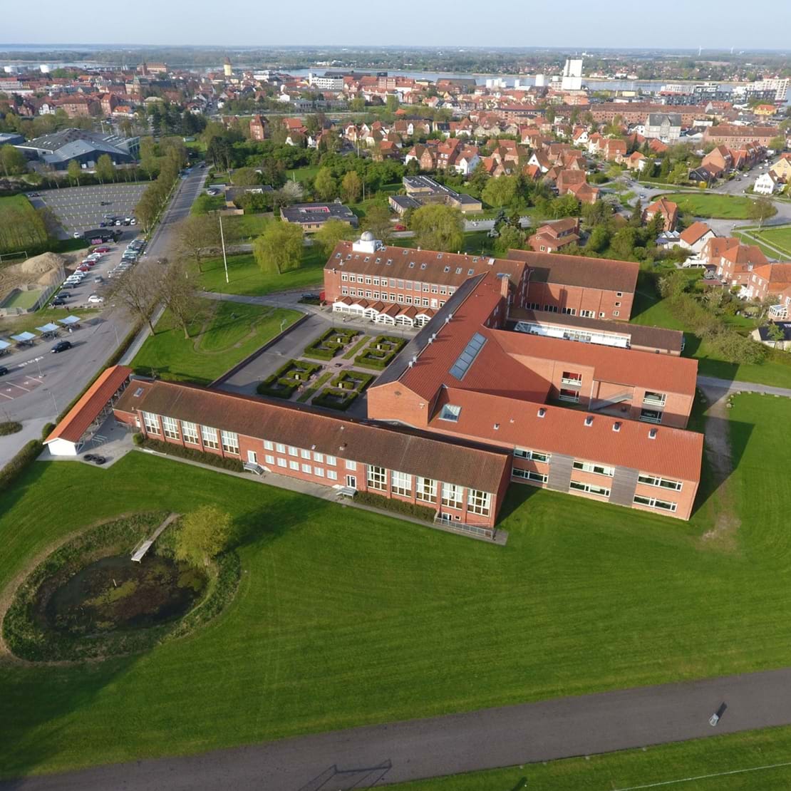 Nykøbing Katedralskole set oppefra