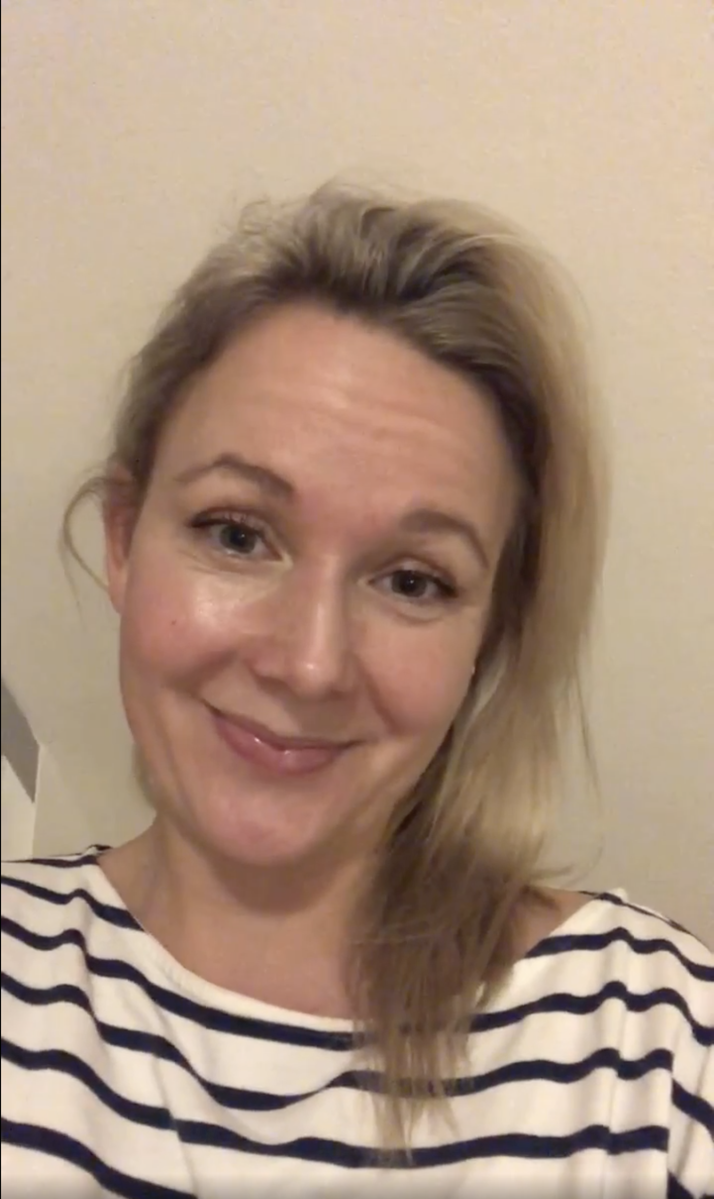 Billede af Lotte som blev student i 2000