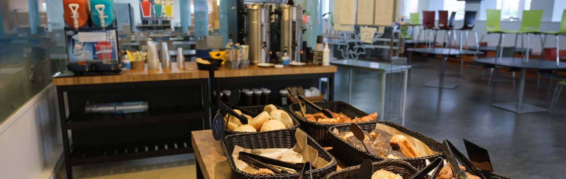 Brødudsalg i kantinen